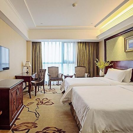 Vienna Hotel Changnan Nanchang County Extérieur photo
